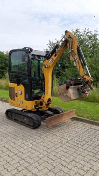 Caterpillar 301.8